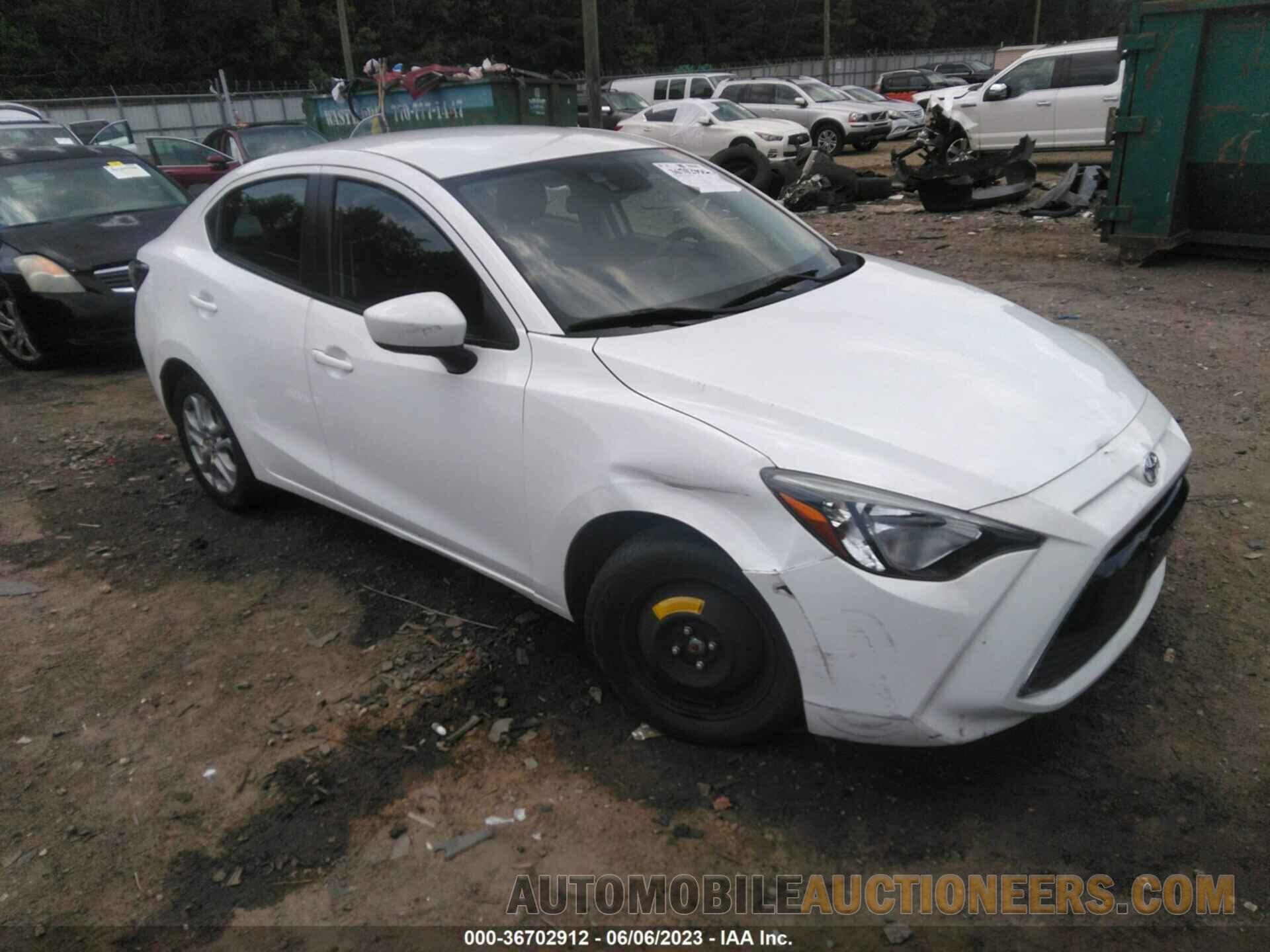 3MYDLBYVXJY317197 TOYOTA YARIS IA 2018