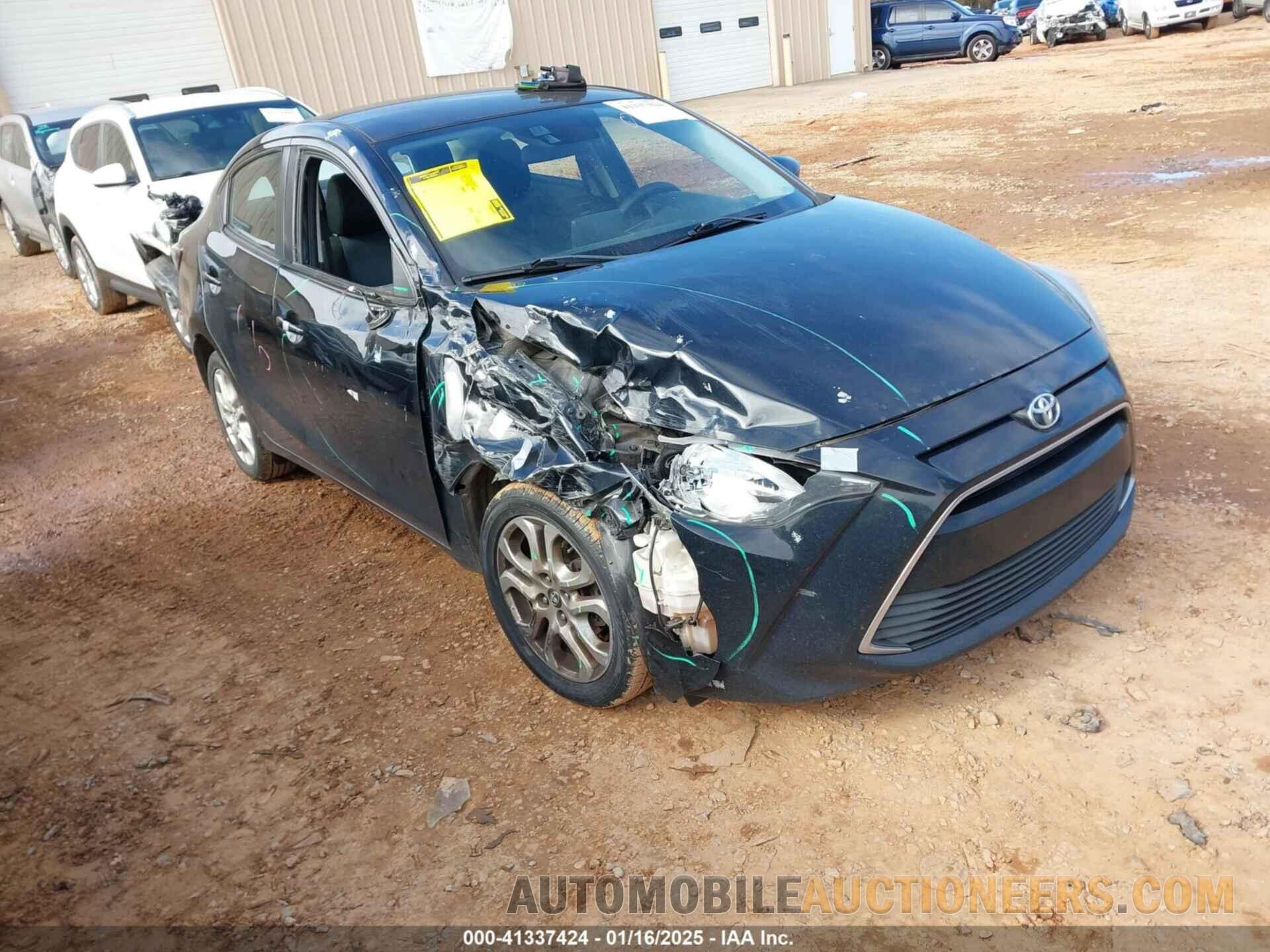 3MYDLBYVXJY318253 TOYOTA YARIS IA 2018