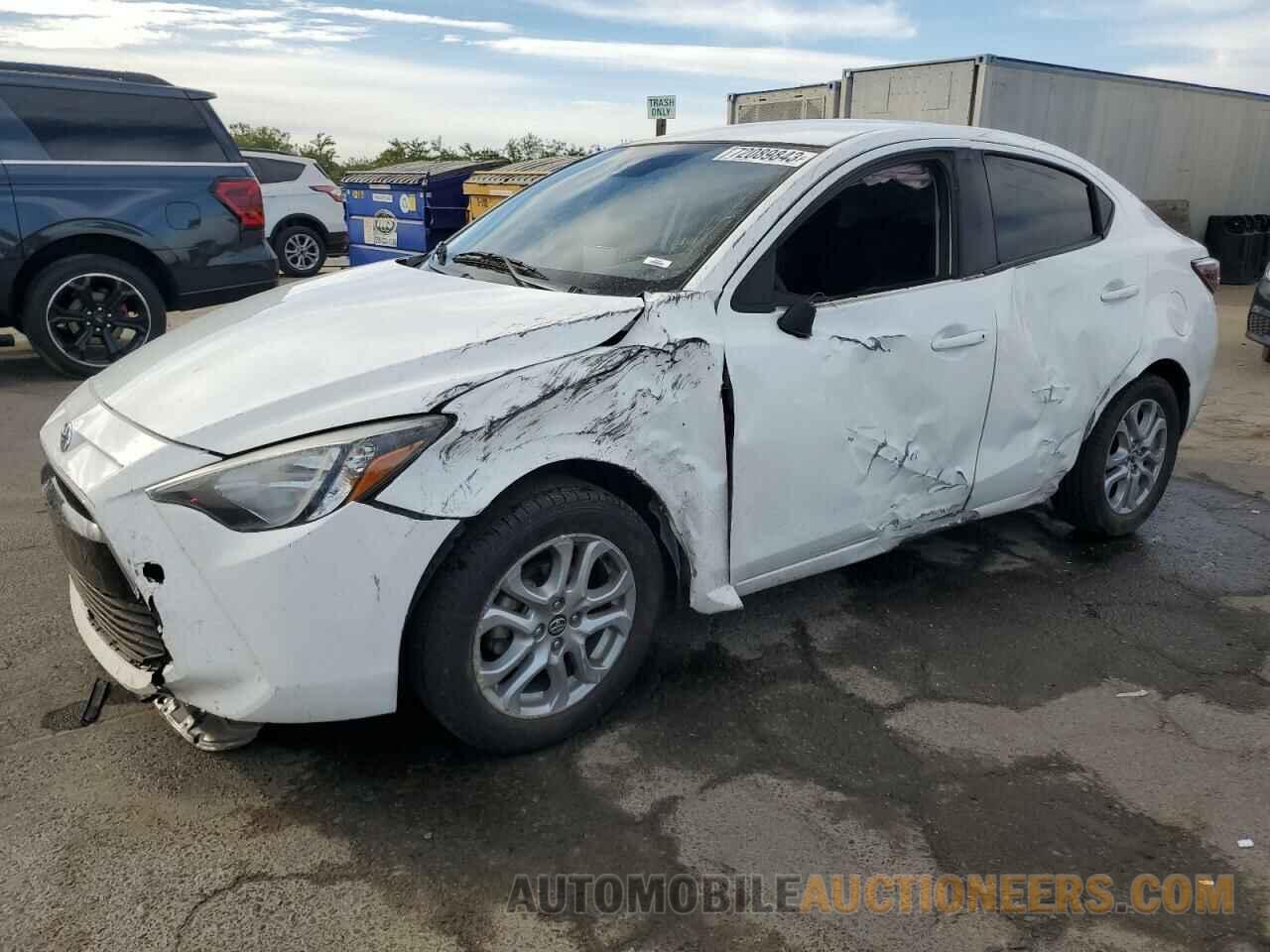 3MYDLBYVXJY320424 TOYOTA YARIS 2018