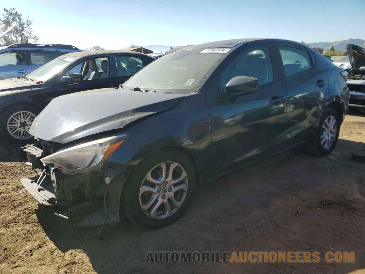 3MYDLBYVXJY322108 TOYOTA YARIS 2018