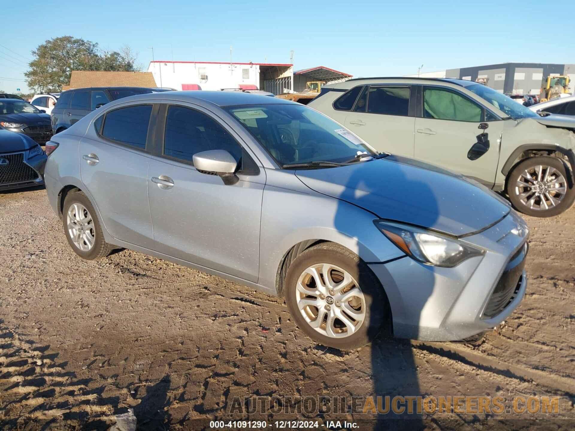 3MYDLBYVXJY332458 TOYOTA YARIS IA 2018