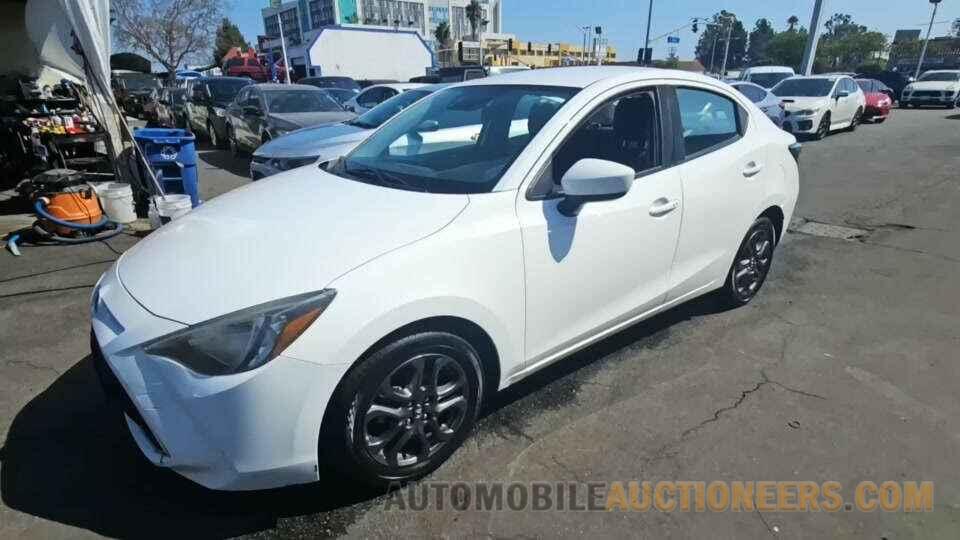 3MYDLBYVXKY503386 Toyota Yaris 2019