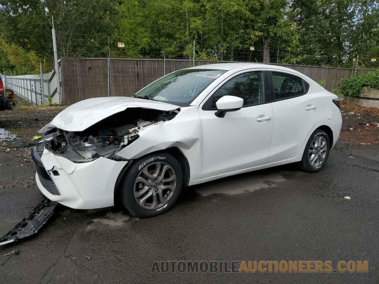 3MYDLBZV0GY103889 TOYOTA SCION 2016