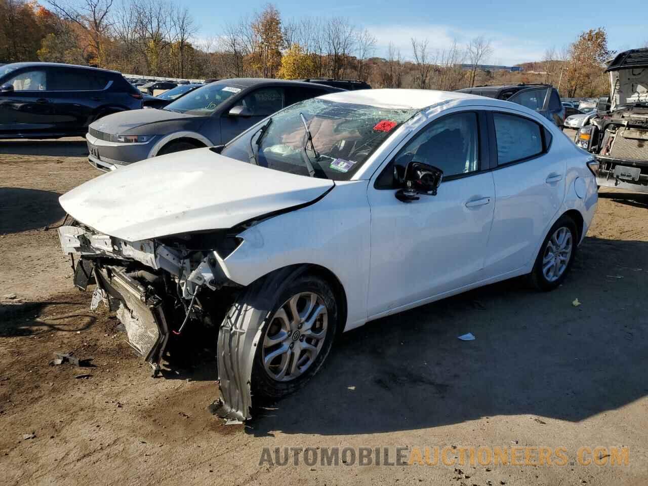 3MYDLBZV3GY107581 TOYOTA SCION 2016