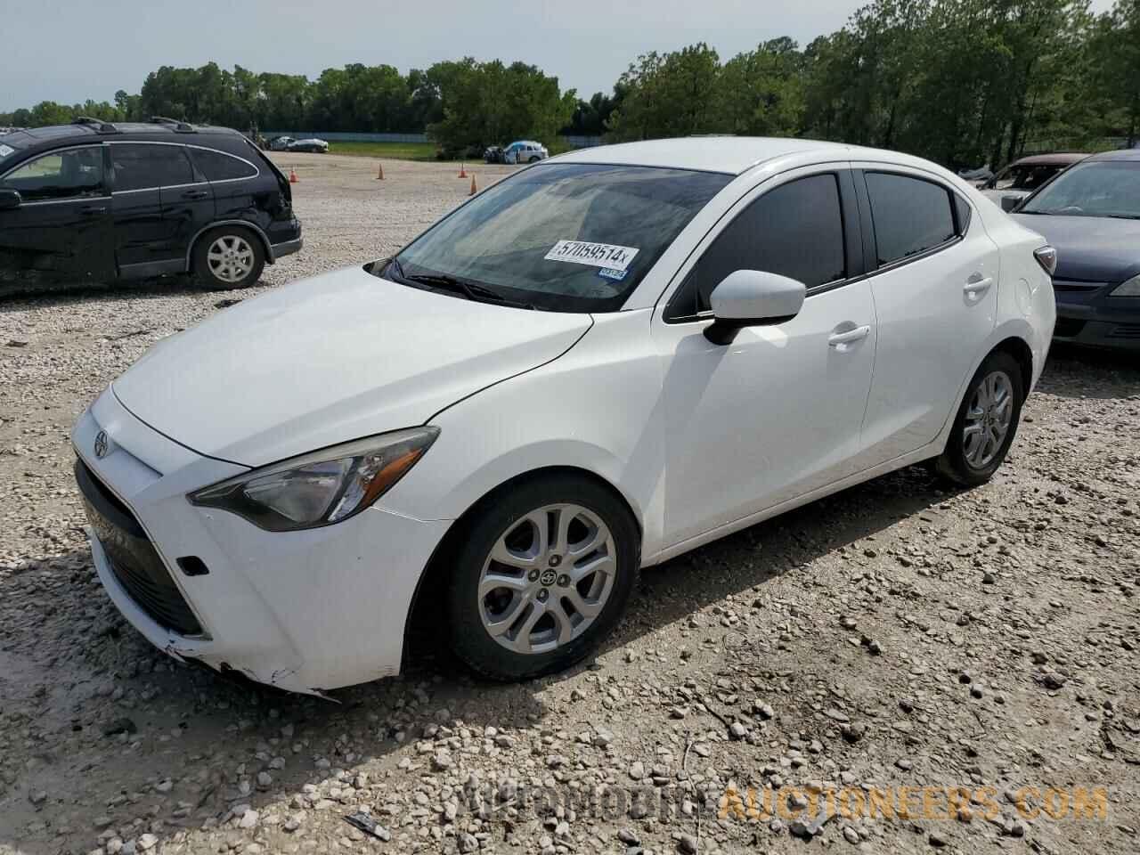 3MYDLBZV3GY125773 TOYOTA SCION 2016