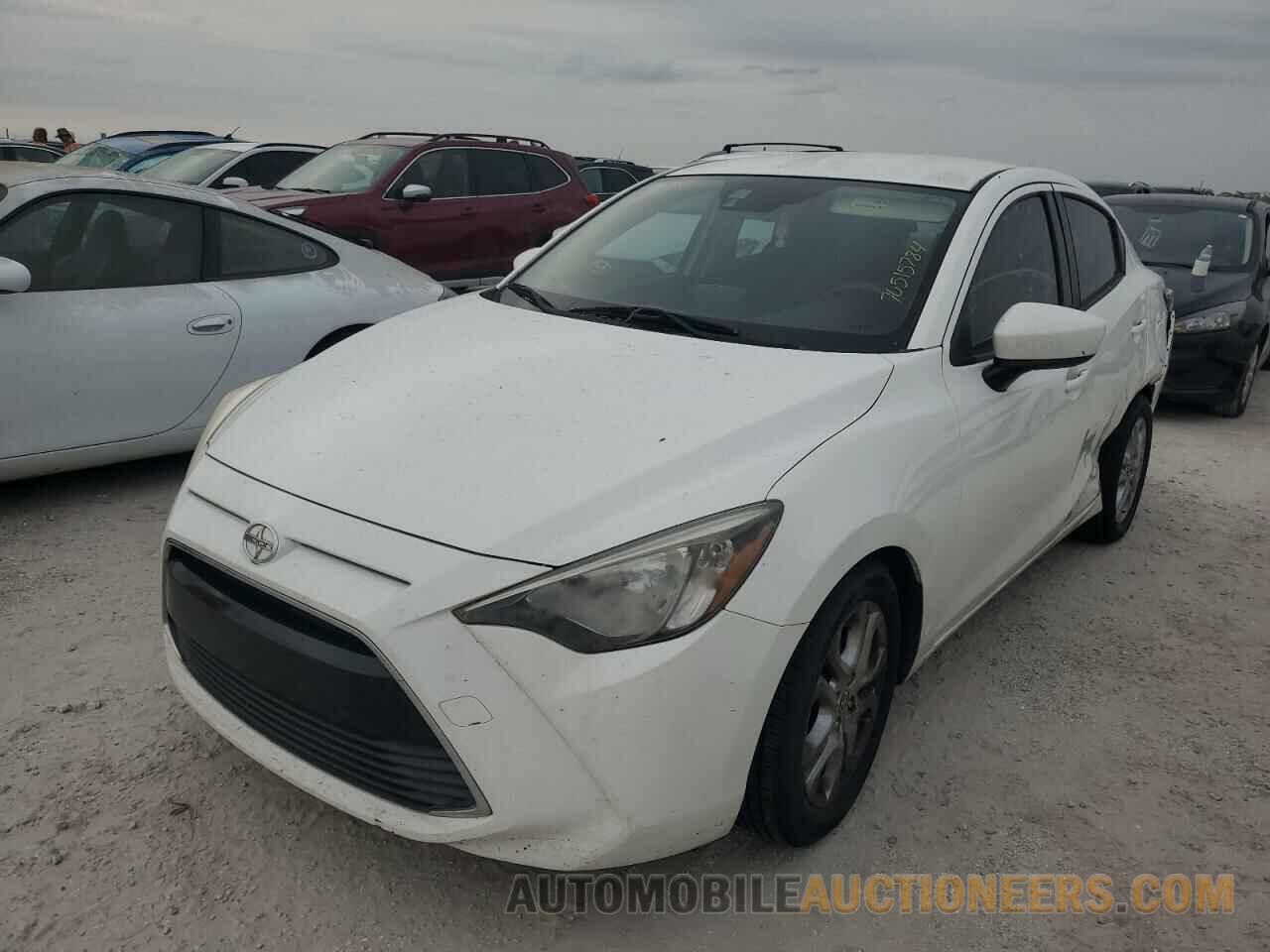 3MYDLBZV4GY137897 TOYOTA SCION 2016