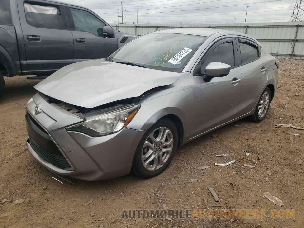 3MYDLBZV5GY107873 TOYOTA SCION 2016