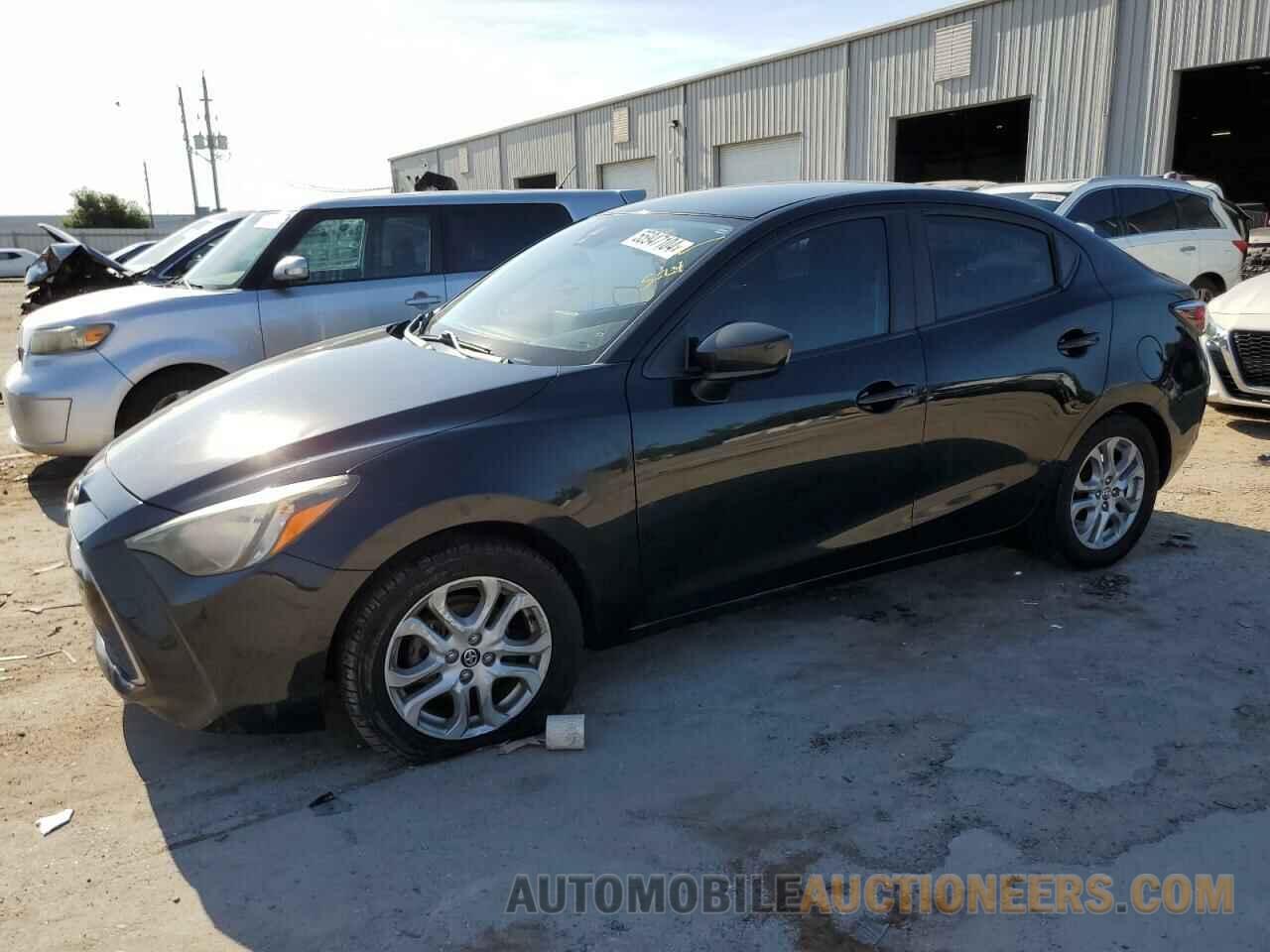 3MYDLBZV5GY116749 TOYOTA SCION 2016