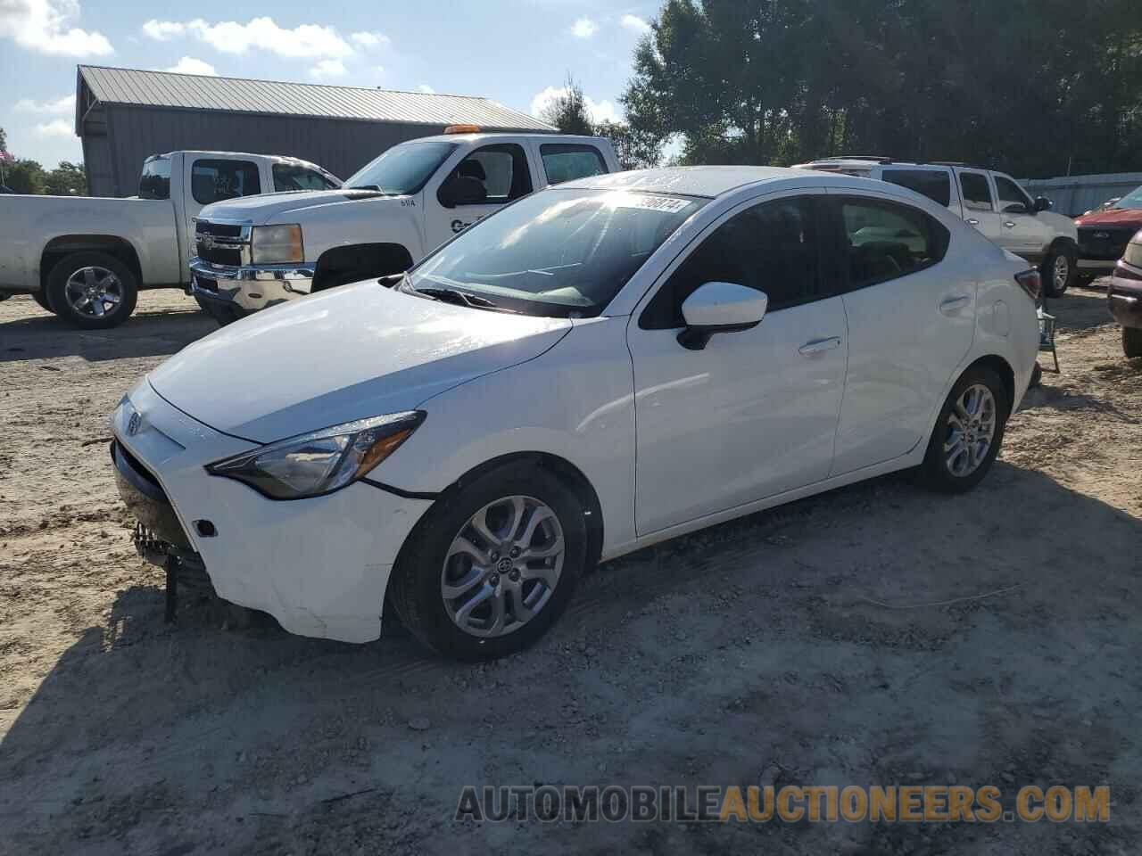 3MYDLBZV6GY101872 TOYOTA SCION 2016