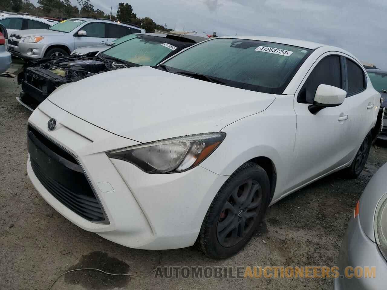 3MYDLBZV6GY131129 TOYOTA SCION 2016