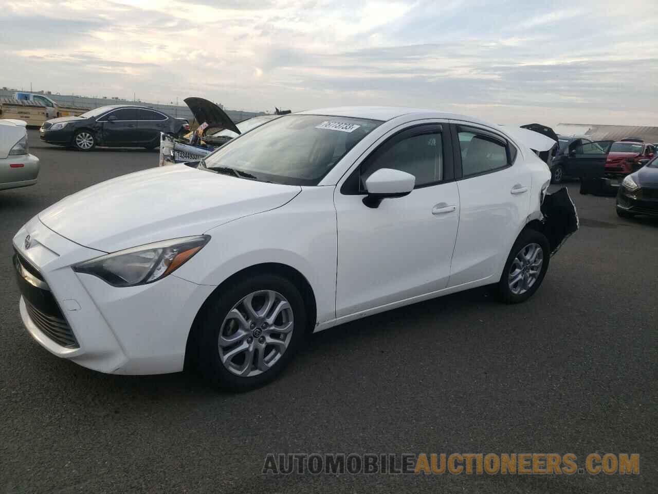 3MYDLBZV7GY114209 TOYOTA SCION 2016