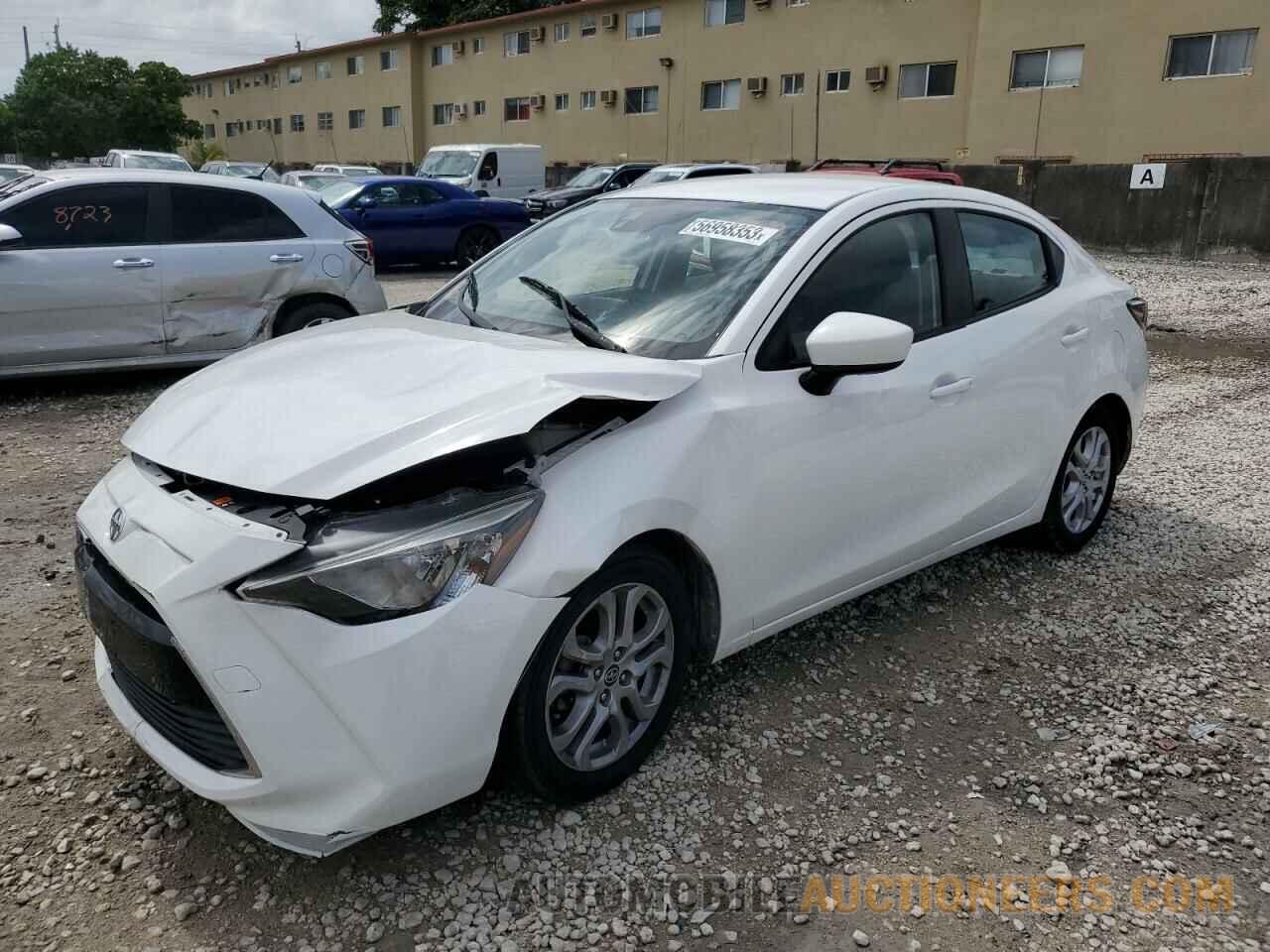 3MYDLBZV7GY132919 TOYOTA SCION 2016