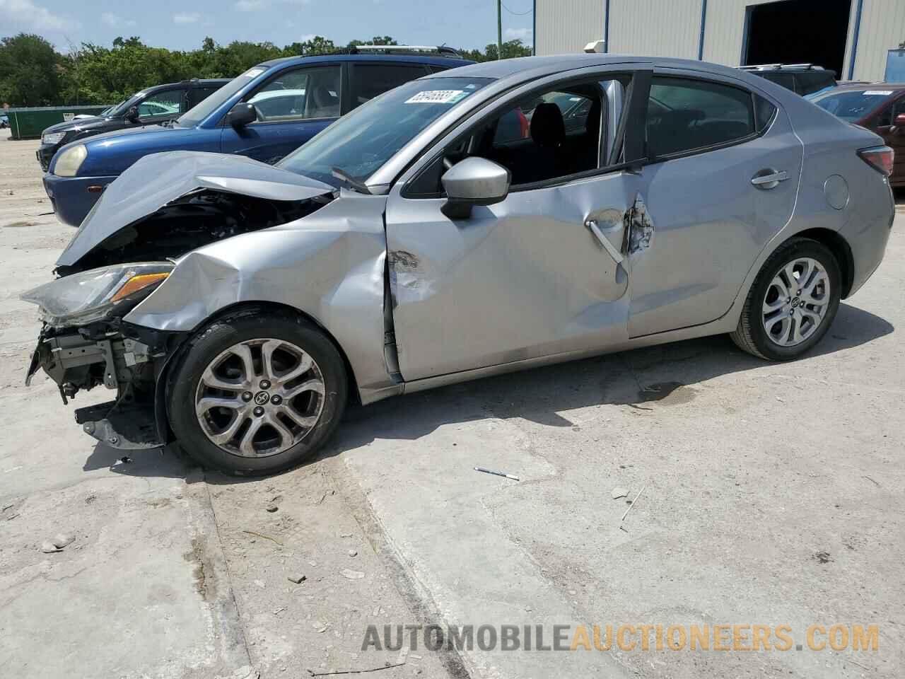 3MYDLBZV7GY138137 TOYOTA SCION 2016