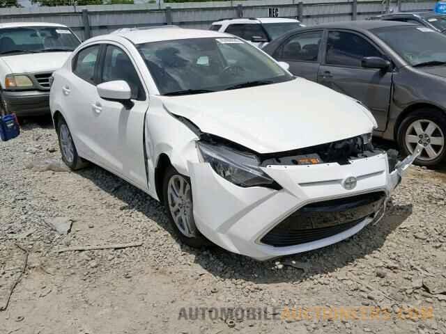 3MYDLBZV7GY138400 TOYOTA SCION 2016