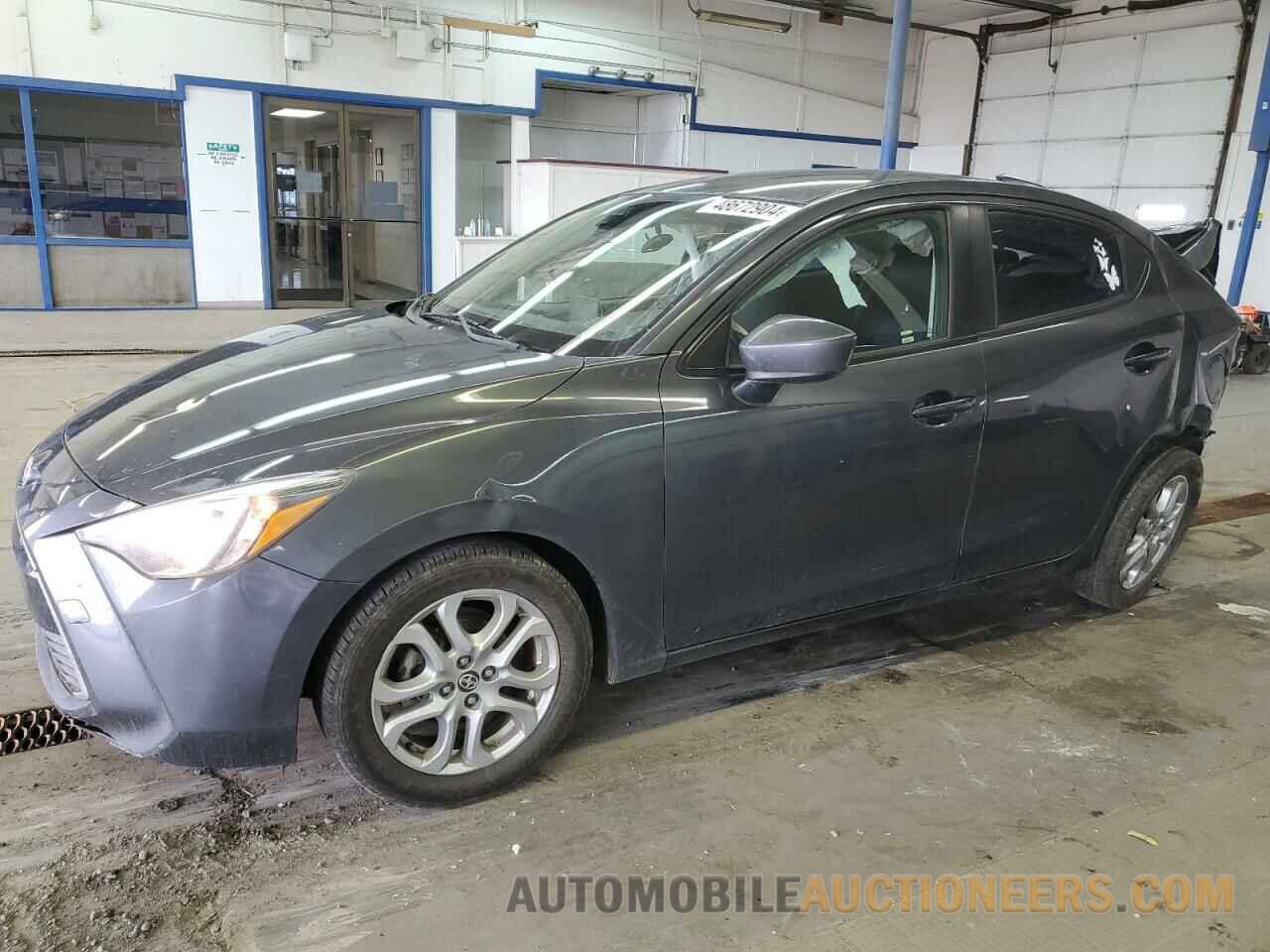 3MYDLBZV8GY102019 TOYOTA SCION 2016