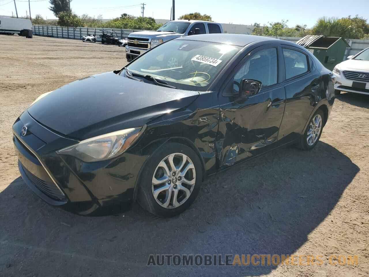 3MYDLBZV9GY105656 TOYOTA SCION 2016