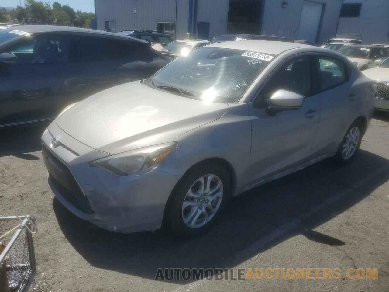 3MYDLBZV9GY137961 TOYOTA SCION 2016