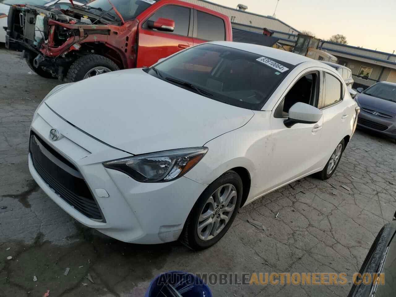 3MYDLBZV9GY142156 TOYOTA SCION 2016