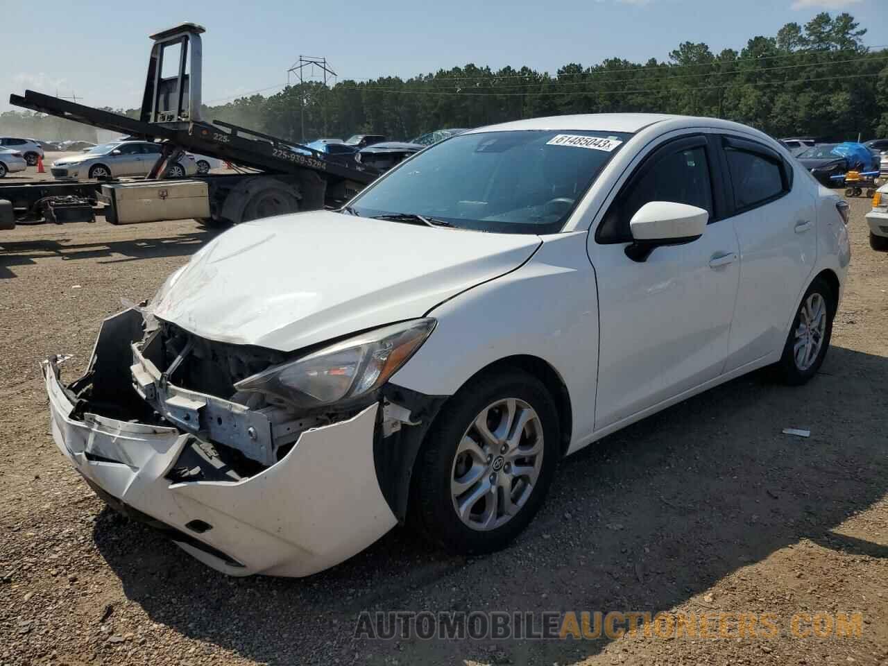 3MYDLBZVXGY102684 TOYOTA SCION 2016