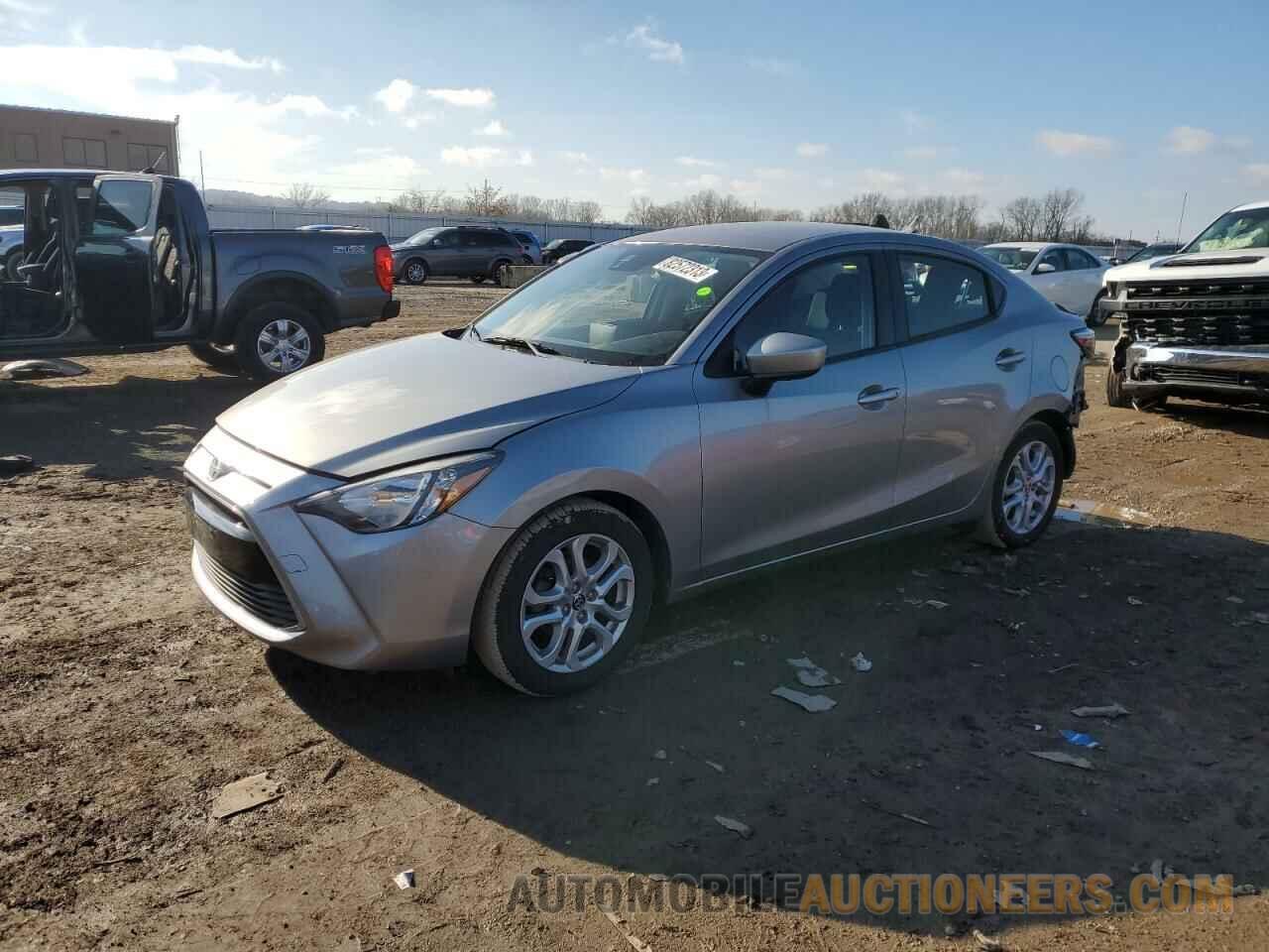 3MYDLBZVXGY140898 TOYOTA SCION 2016