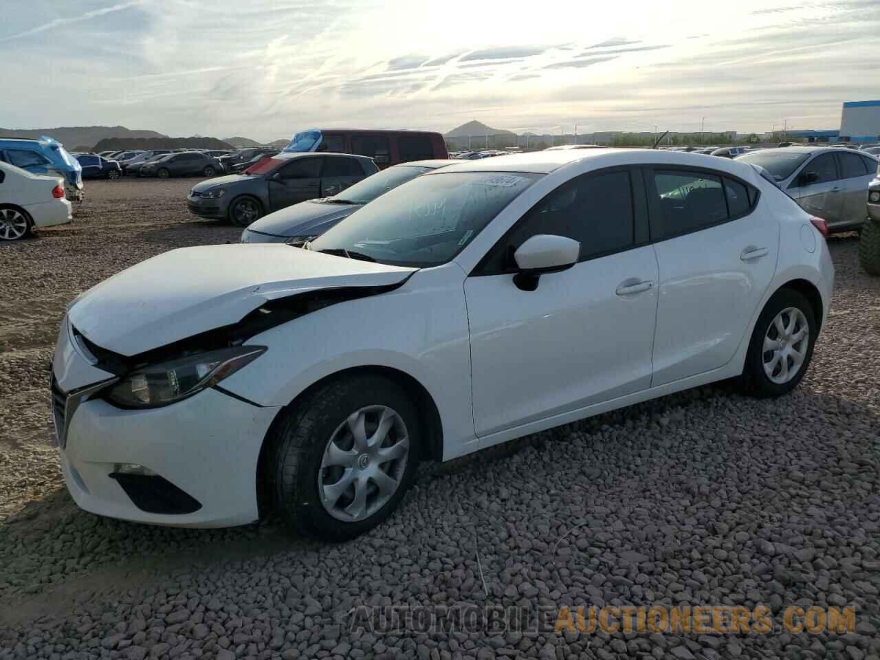 3MZBM1J72GM261715 MAZDA 3 2016