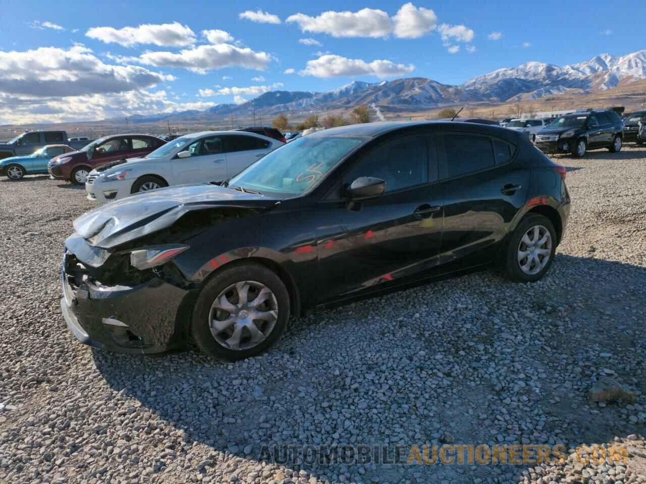 3MZBM1K72FM151776 MAZDA 3 2015