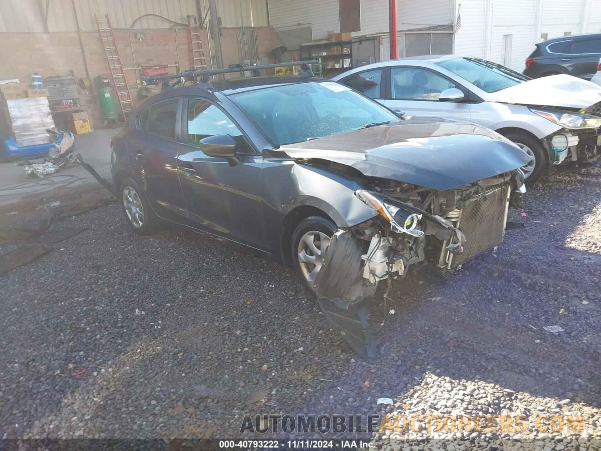 3MZBM1K79FM129452 MAZDA MAZDA3 2015