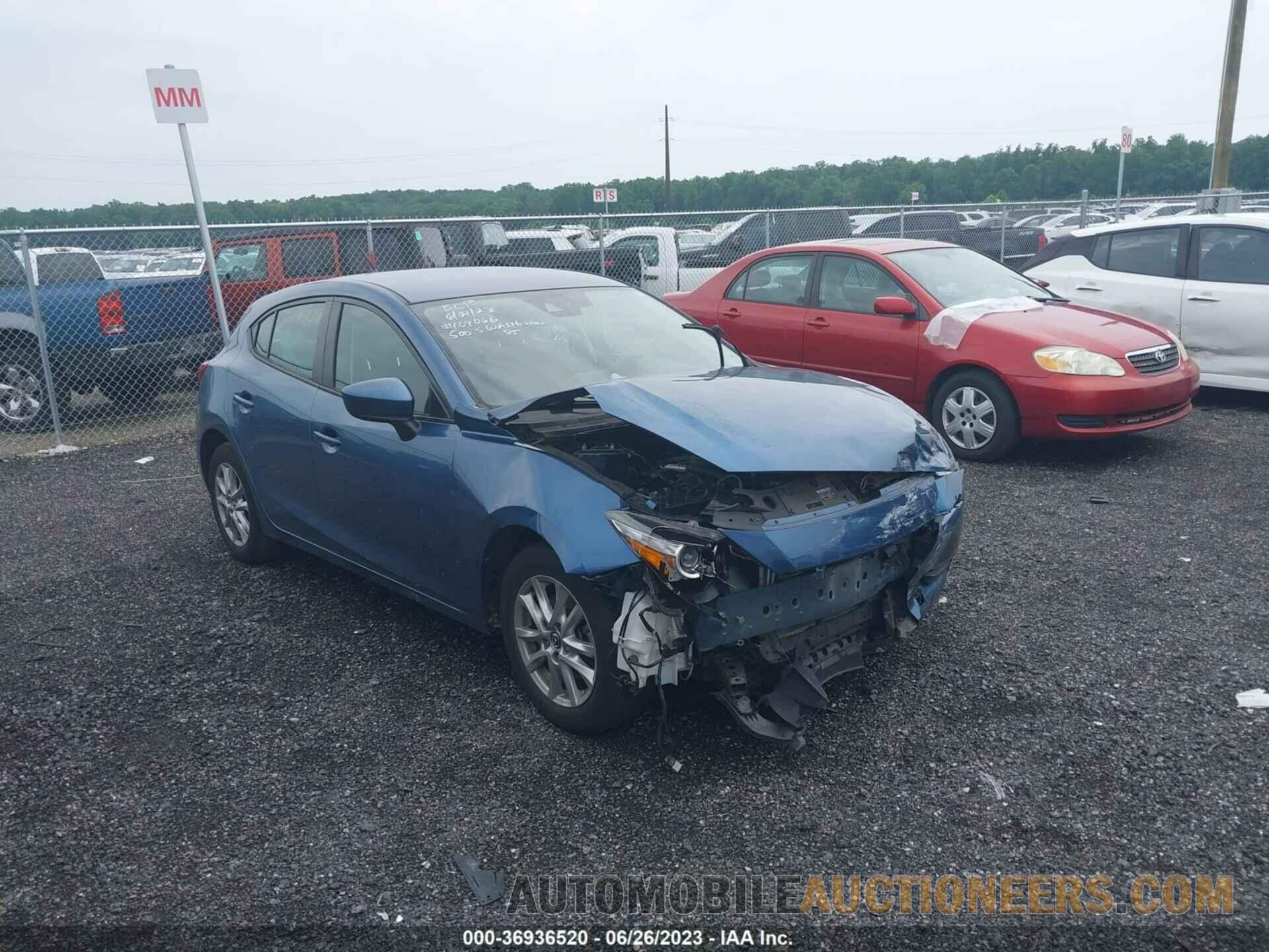 3MZBN1K73JM187563 MAZDA MAZDA3 5-DOOR 2018