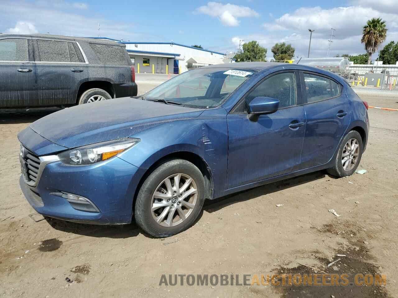 3MZBN1K77HM114108 MAZDA 3 2017