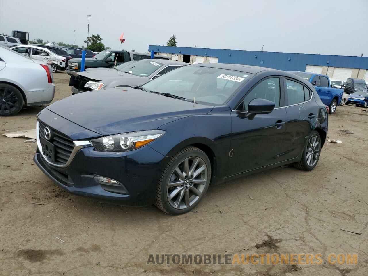 3MZBN1L30JM160882 MAZDA 3 2018