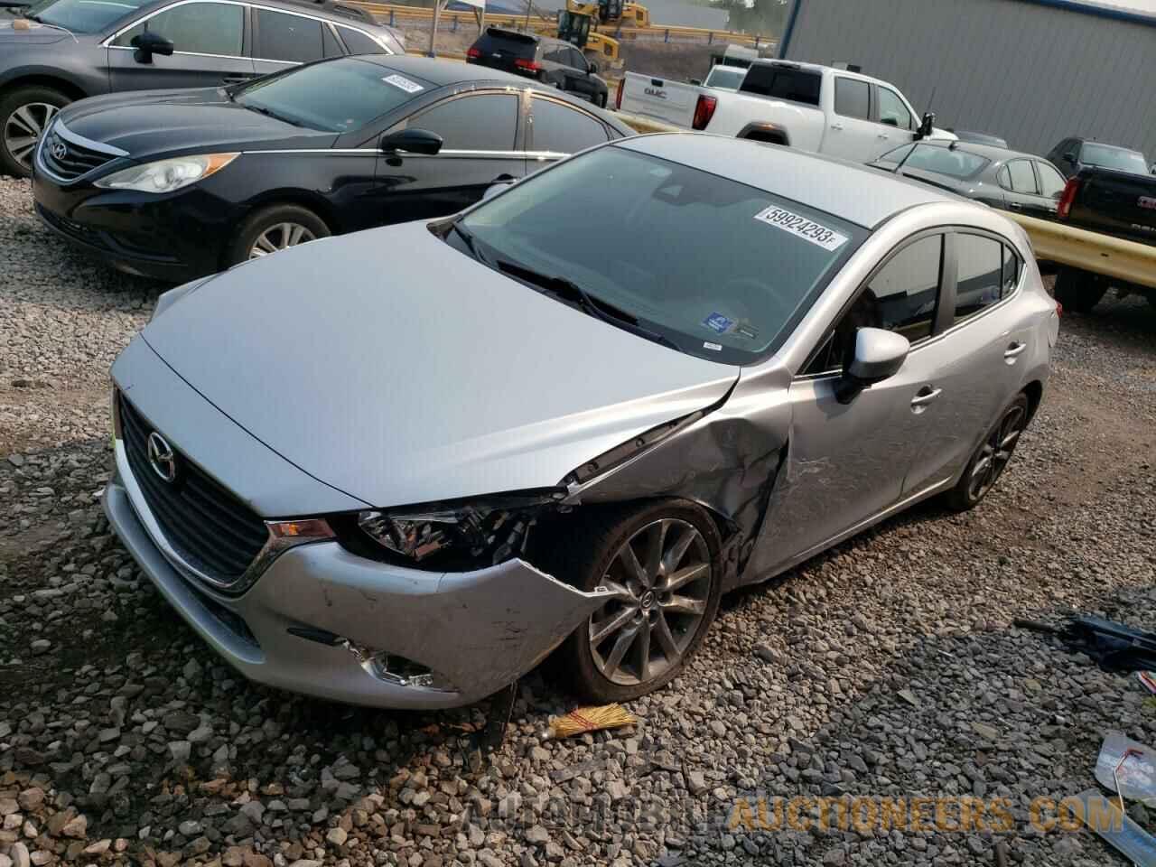 3MZBN1L30JM206405 MAZDA 3 2018