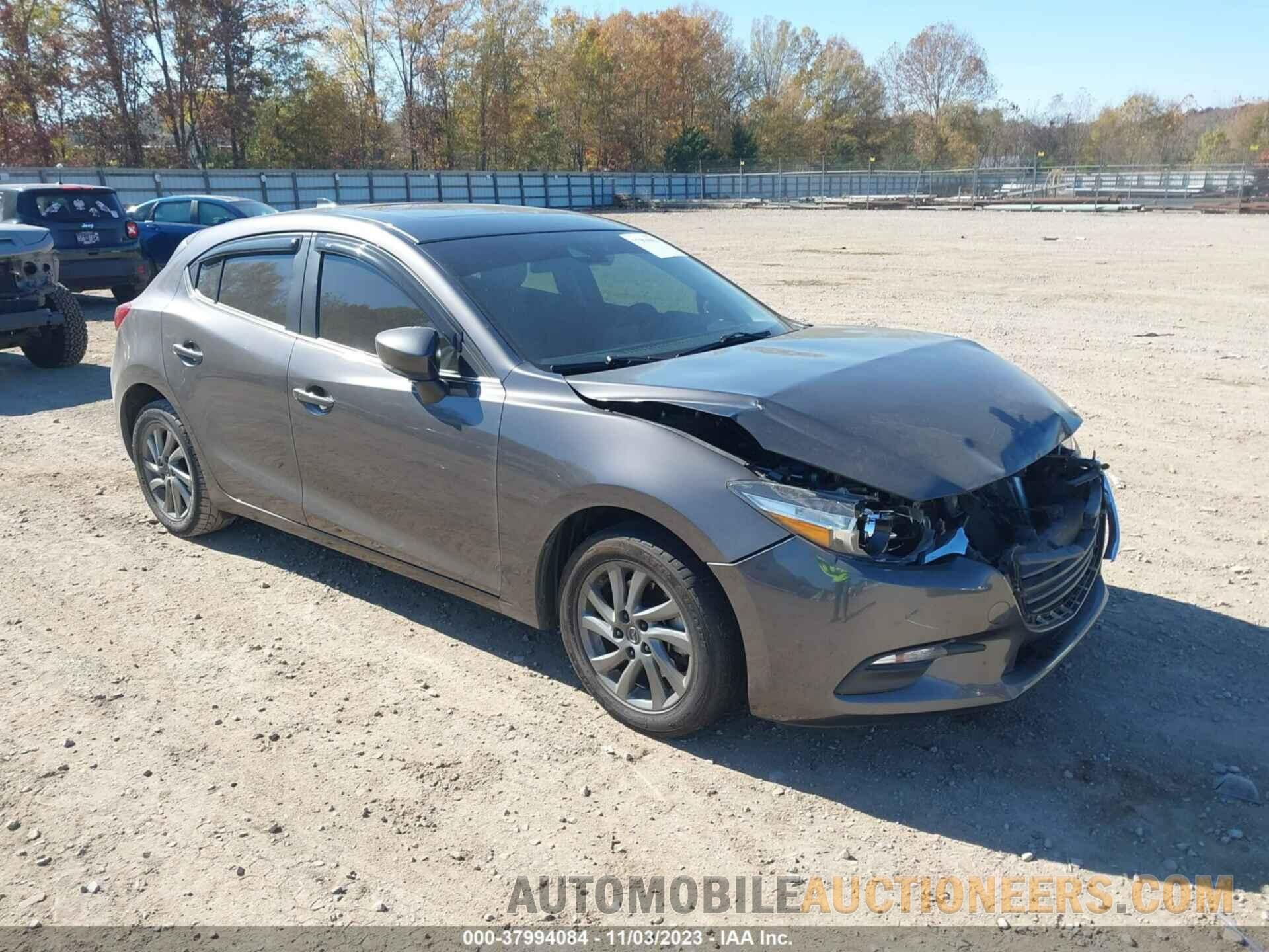 3MZBN1L32JM266122 MAZDA MAZDA3 2018