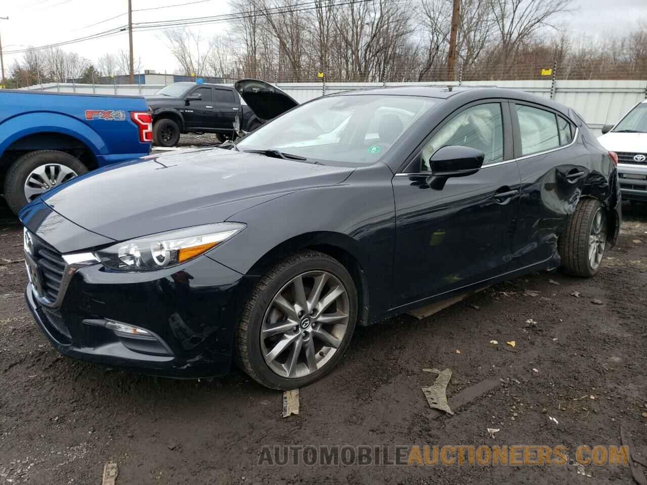 3MZBN1L34JM252397 MAZDA 3 2018