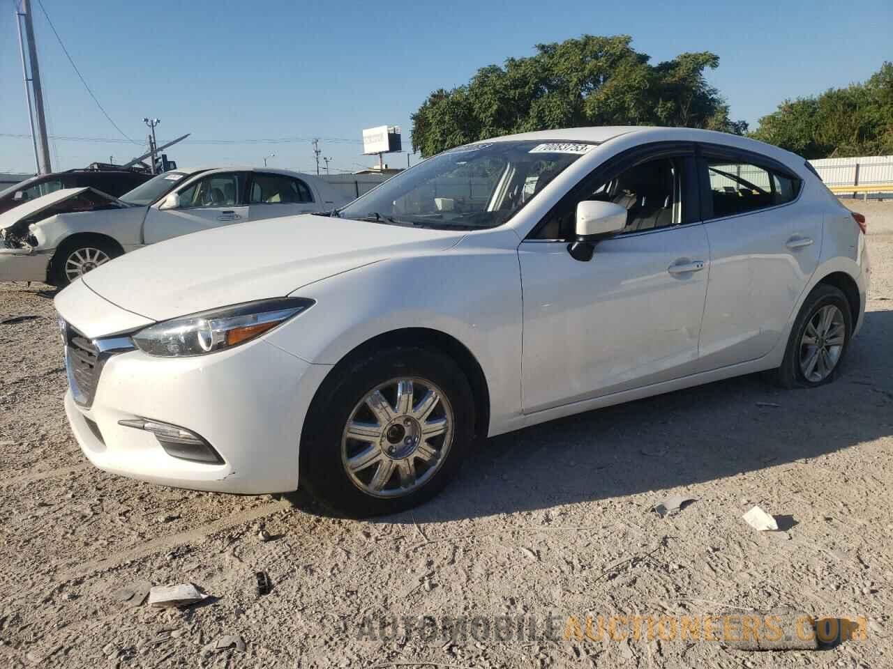 3MZBN1L35JM204195 MAZDA 3 2018