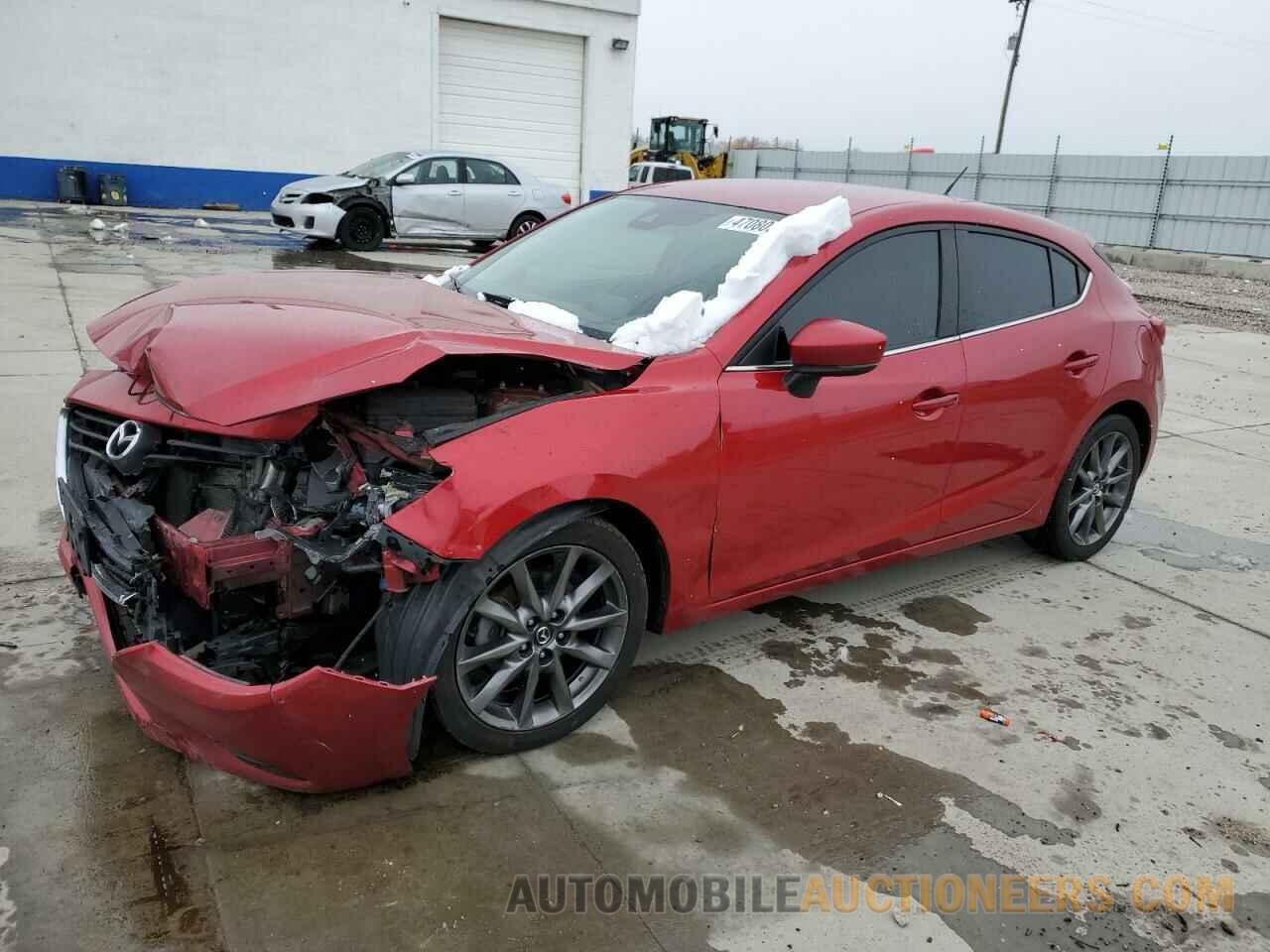 3MZBN1L35JM207663 MAZDA 3 2018