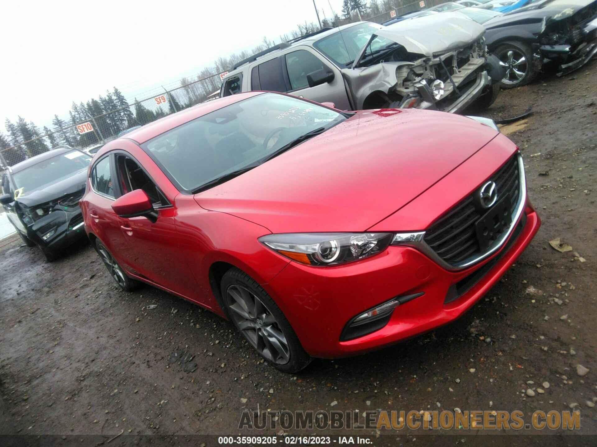 3MZBN1L35JM207713 MAZDA MAZDA3 5-DOOR 2018