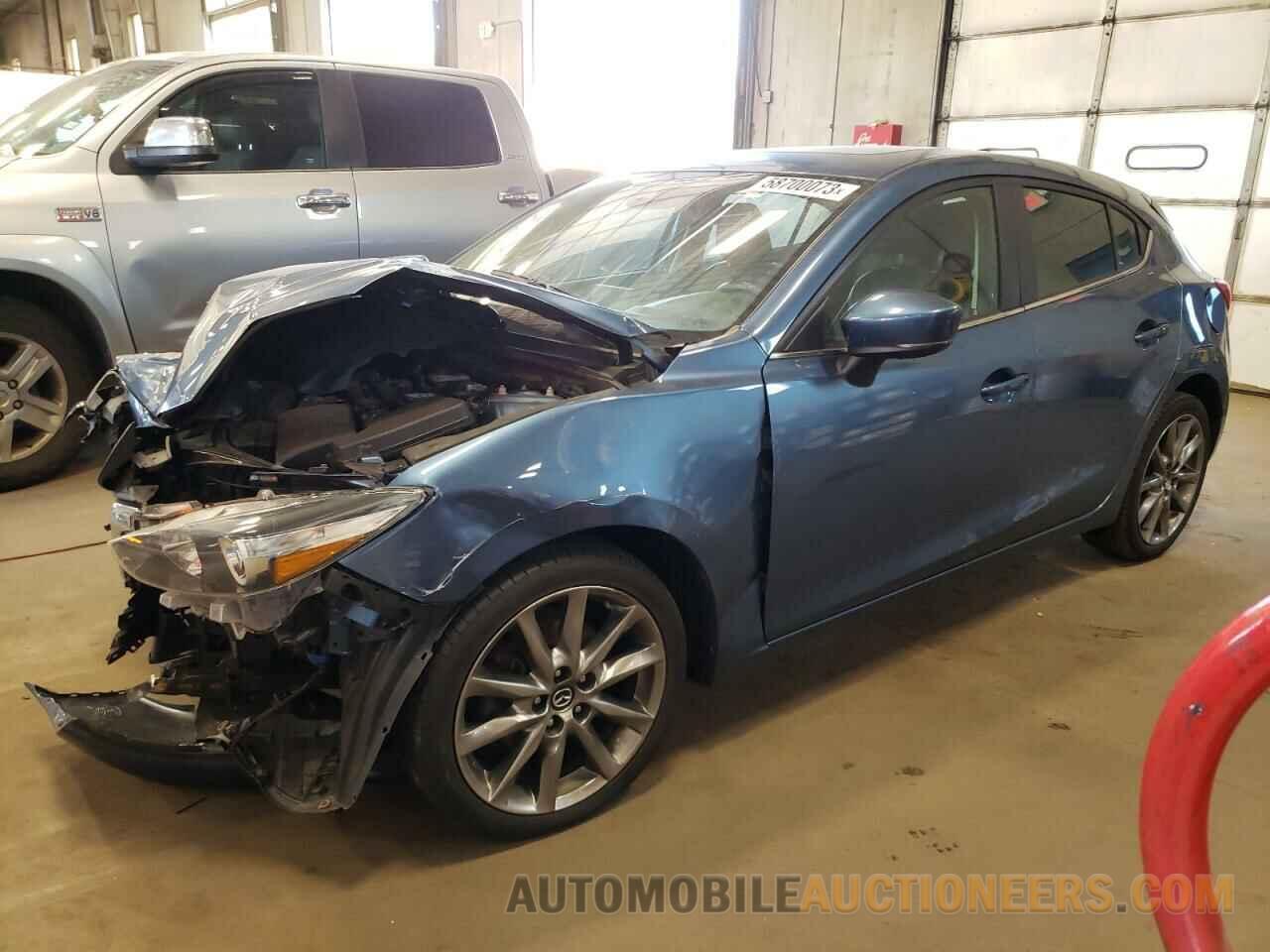 3MZBN1L35JM254983 MAZDA 3 2018