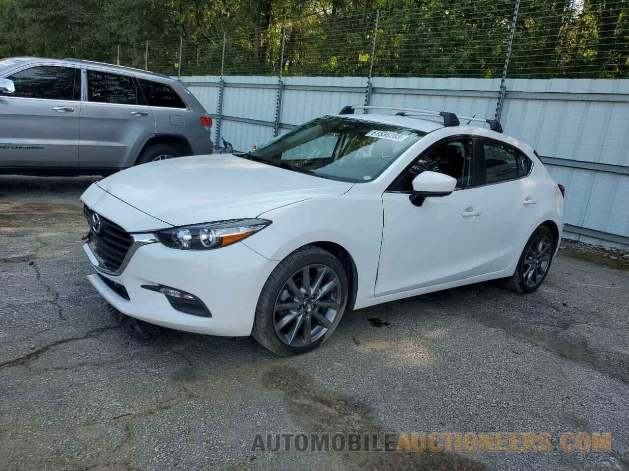 3MZBN1L36JM229803 MAZDA 3 2018