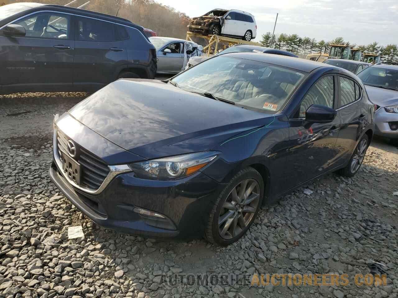 3MZBN1L37JM177114 MAZDA 3 2018