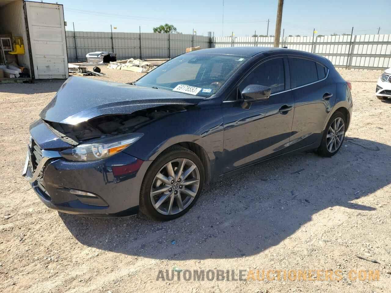 3MZBN1L37JM271882 MAZDA 3 2018