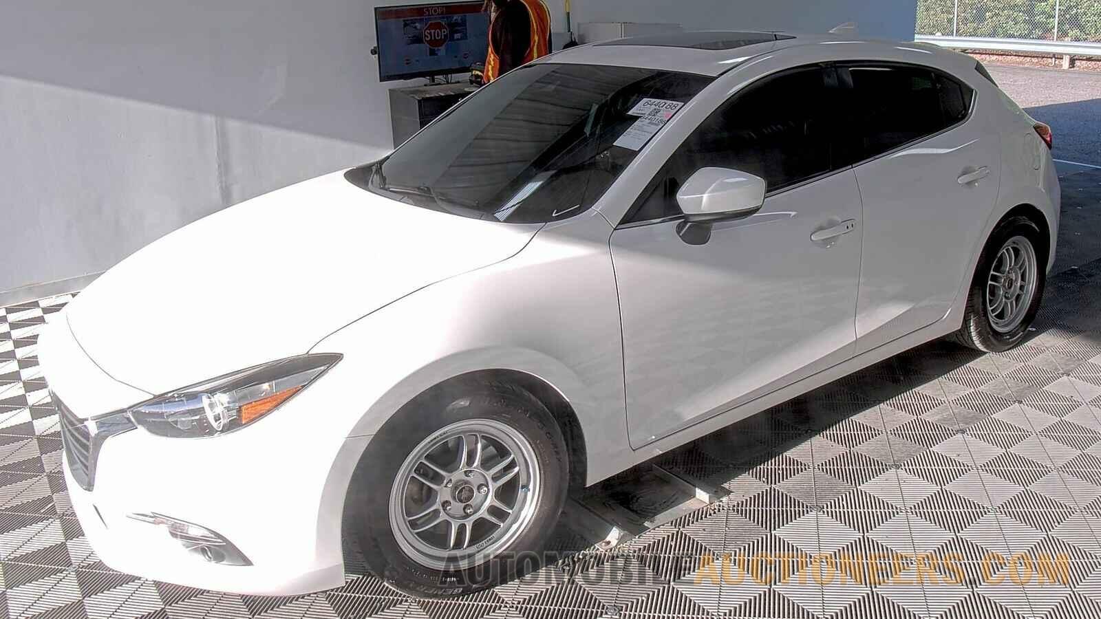 3MZBN1L39JM162730 Mazda Mazda3 5-Door 2018