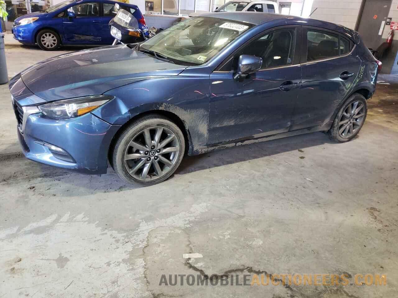 3MZBN1L39JM265534 MAZDA 3 2018