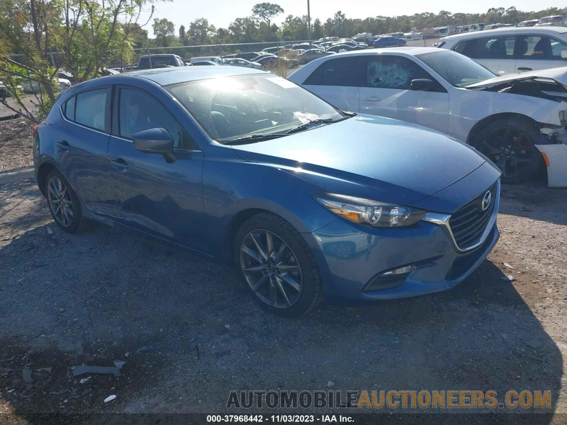 3MZBN1L3XJM185109 MAZDA 3 2018