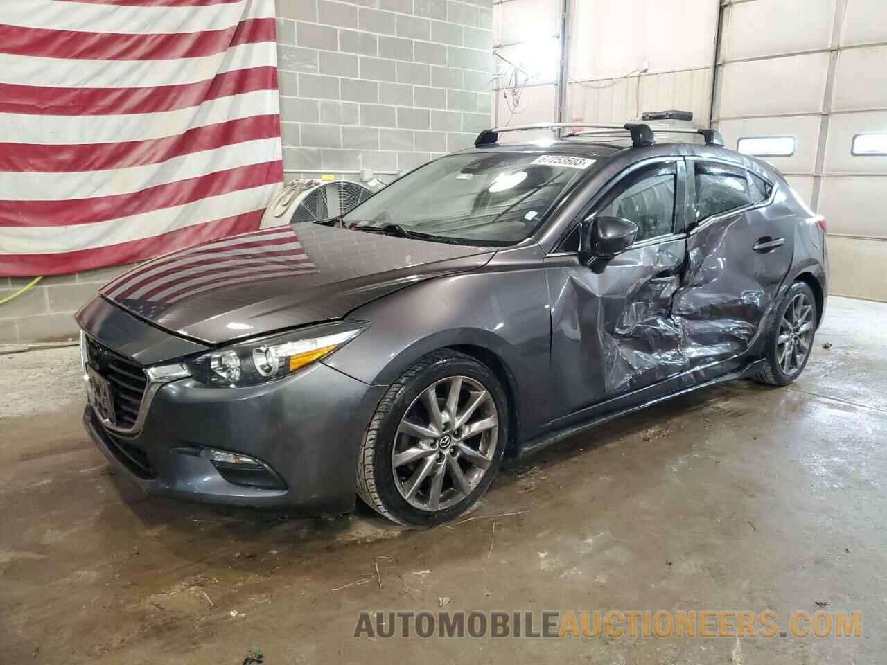 3MZBN1L3XJM185935 MAZDA 3 2018