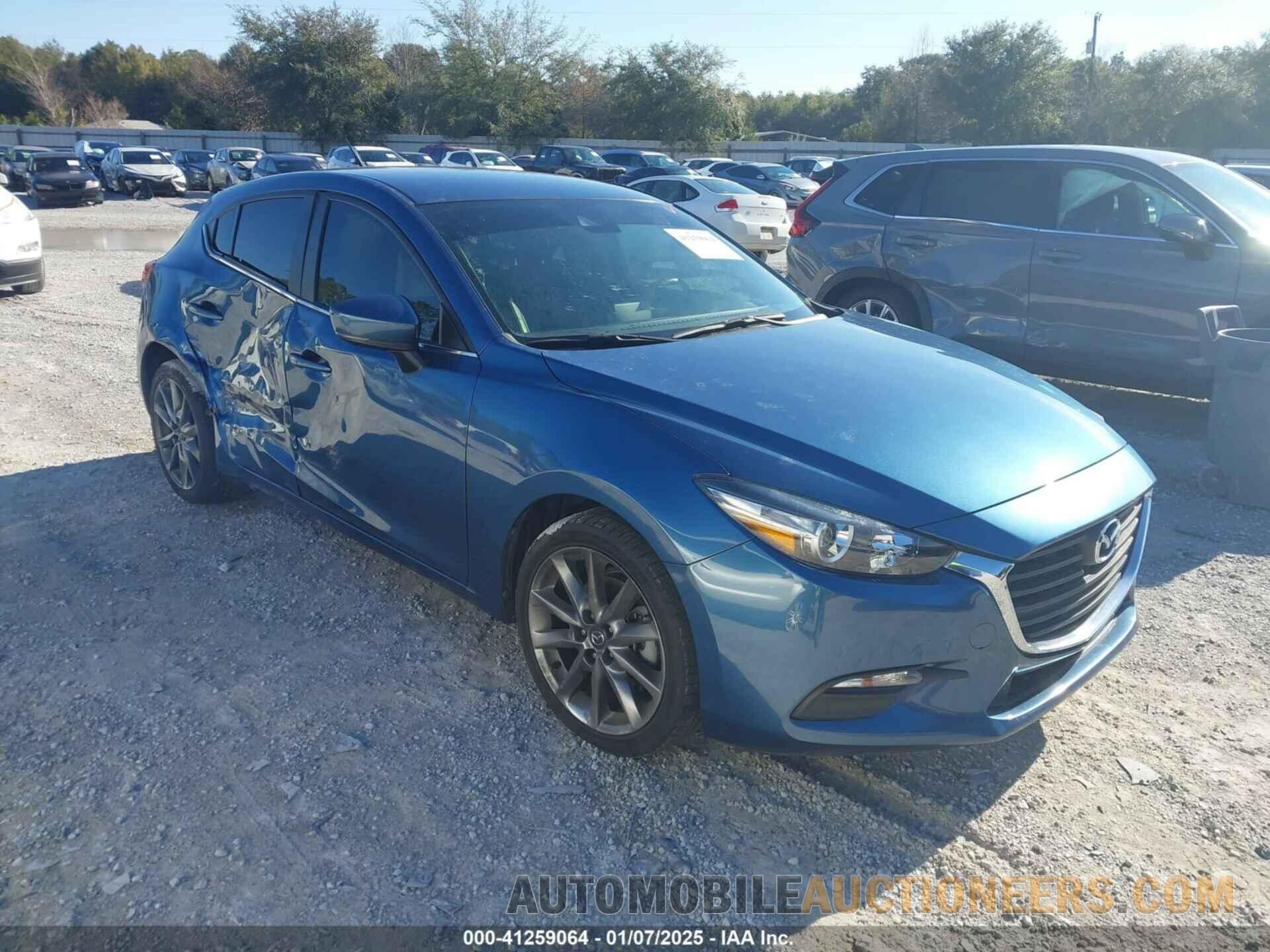 3MZBN1L3XJM210428 MAZDA MAZDA3 2018