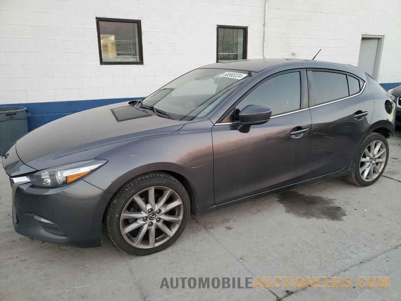 3MZBN1L75HM119211 MAZDA 3 2017