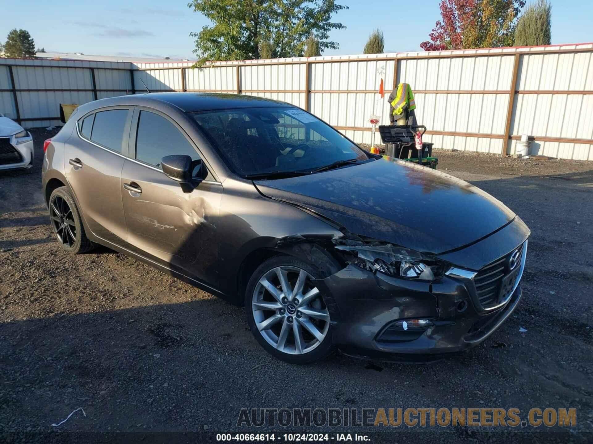 3MZBN1L77HM117623 MAZDA MAZDA3 2017