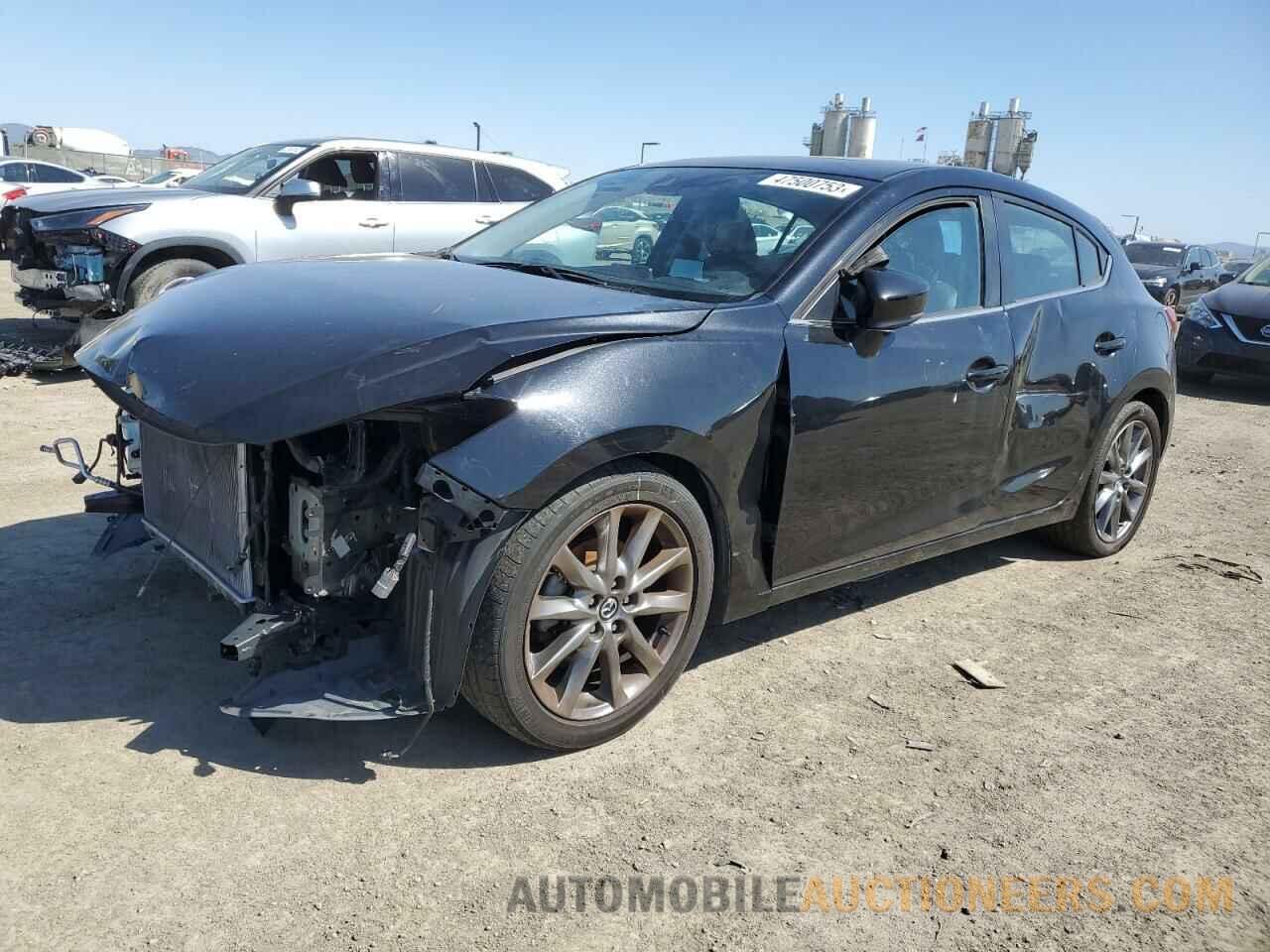 3MZBN1M33JM248906 MAZDA 3 2018