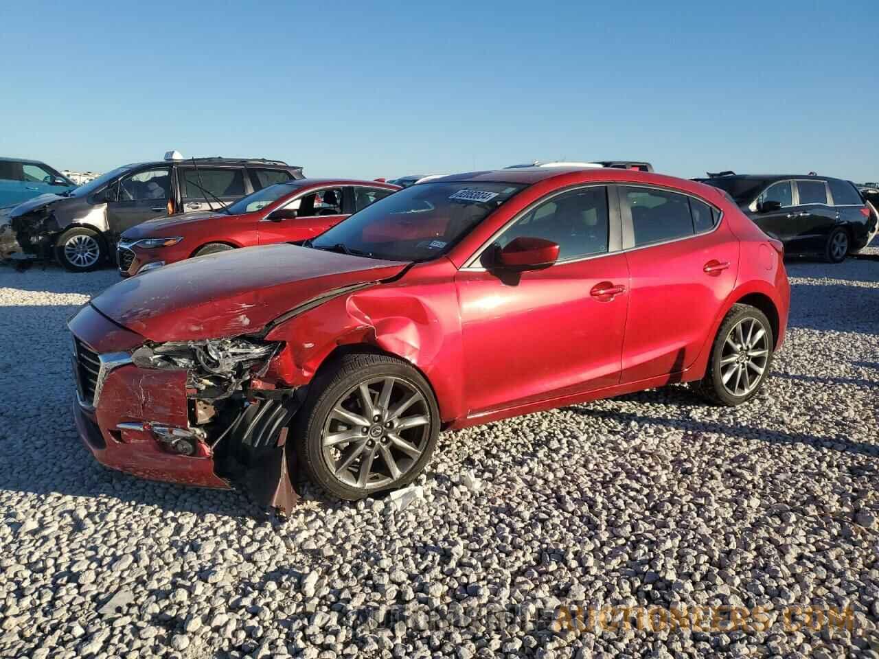 3MZBN1M34JM262815 MAZDA 3 2018