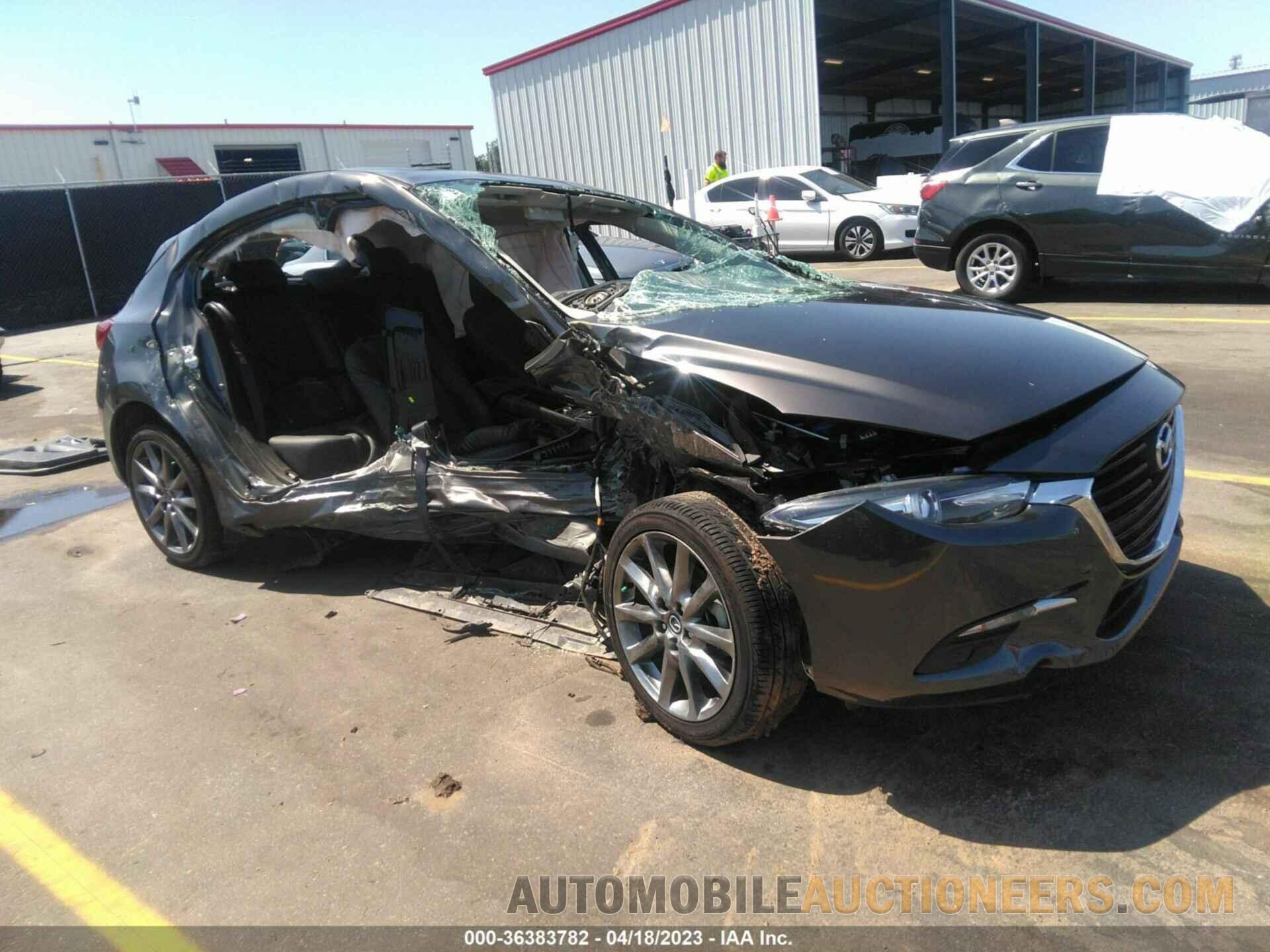 3MZBN1M35JM201408 MAZDA MAZDA3 5-DOOR 2018